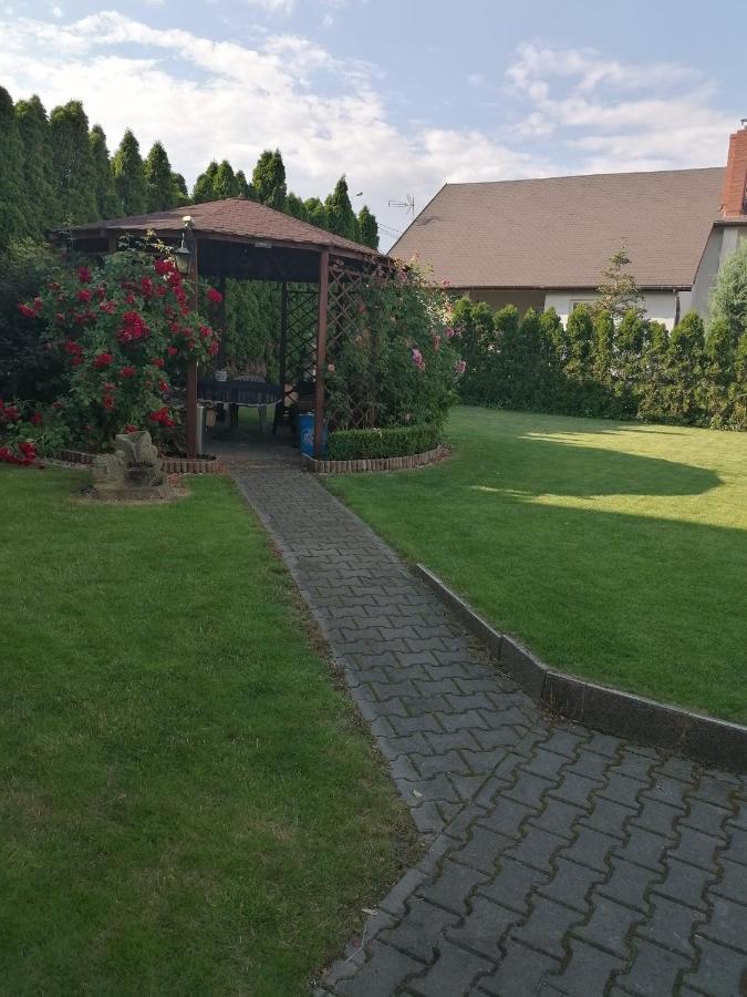 Gościniec pod Różą Chełmno Exterior foto